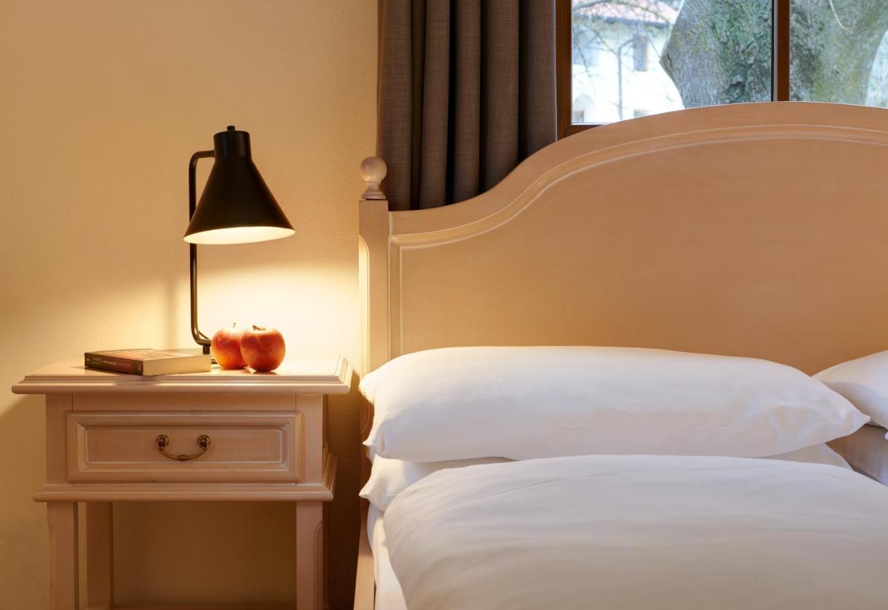 Historic Guesthouse Bircher B&B Apartments Near Sterzing Campo di Trens Εξωτερικό φωτογραφία